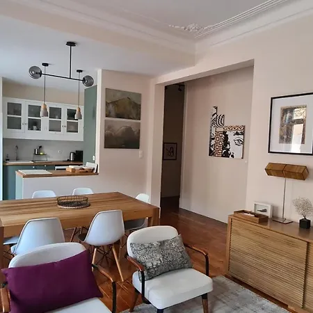 Apartment Luxury Apartment With Private Pool & Garden *