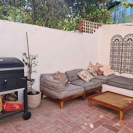 Luxury Apartment With Private Pool & Garden