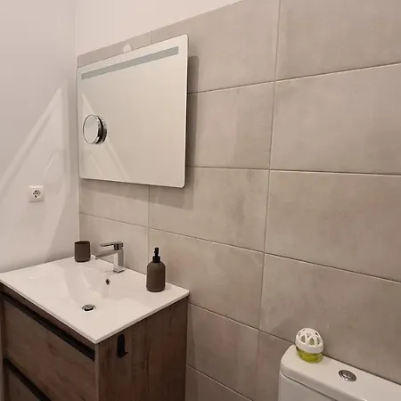 Luxury Apartment With Private Pool & Garden * Lisbon